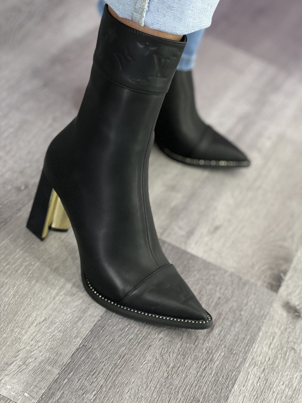 Lv bota - Image 3
