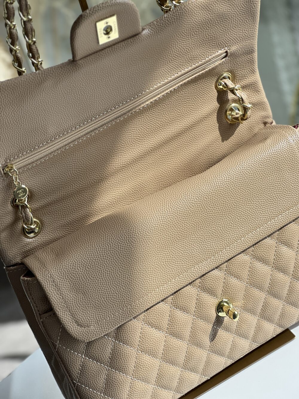 Chanel Classic M - Image 5