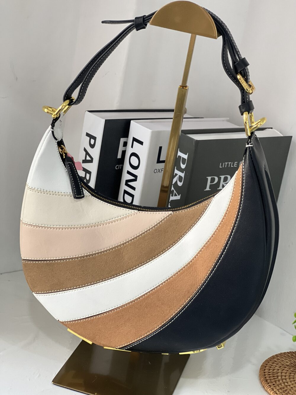 Fendi bag - Image 3