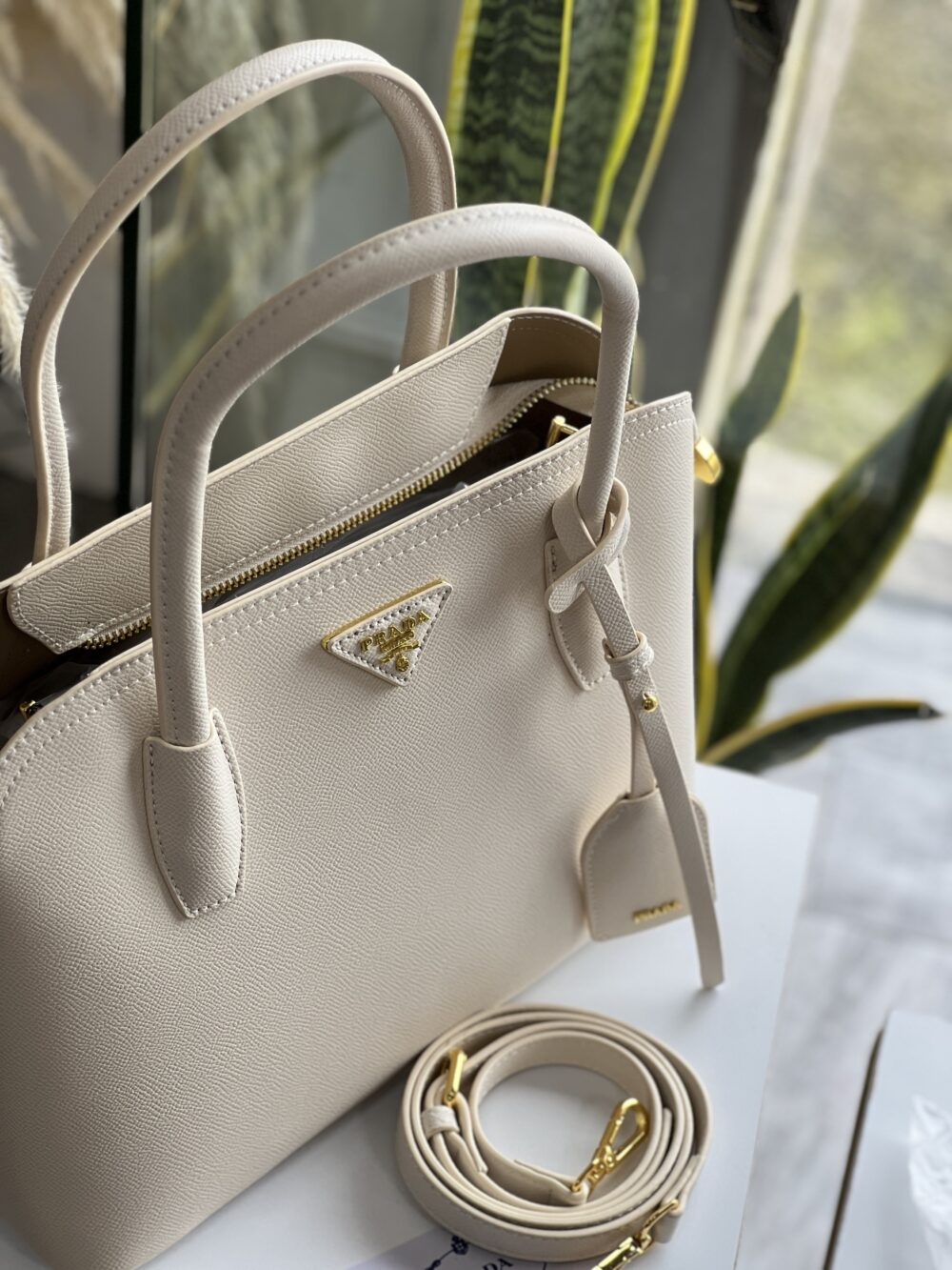 Prada cartera - Image 4